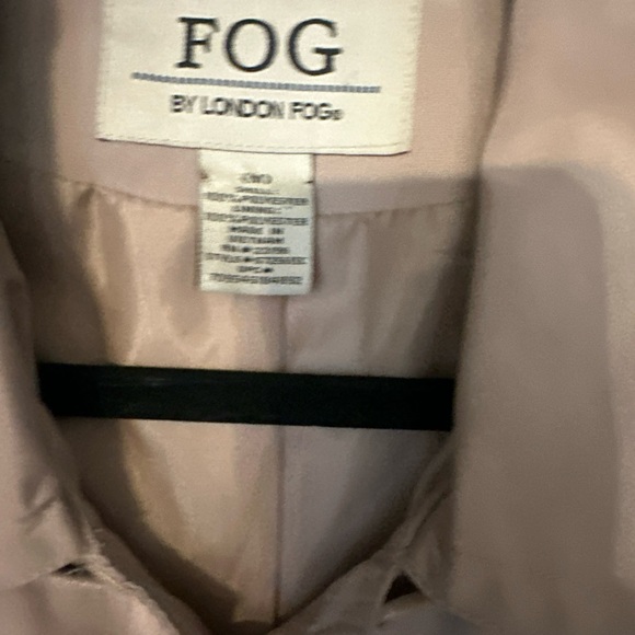 London fog trench coat - Picture 2 of 3
